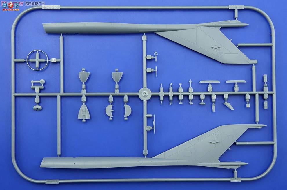 ţħ ս 8232 MiG-21bis 㴲L