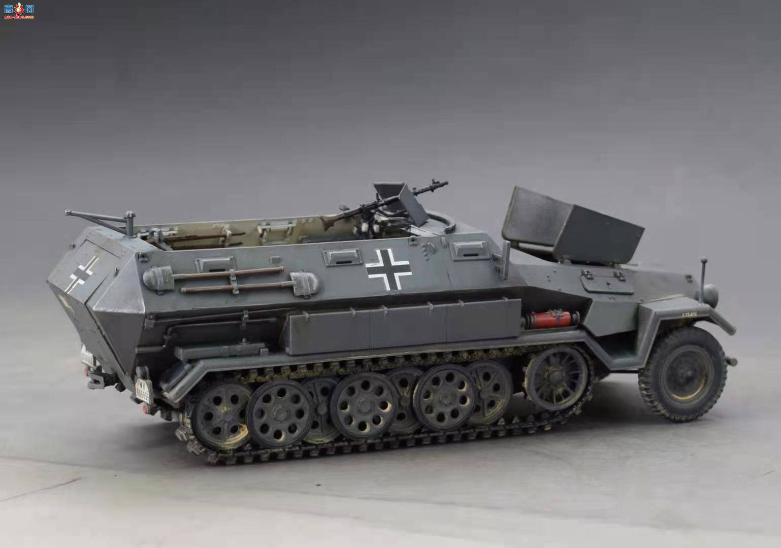 ICM �¹� Sd.Kfz.251 1/1 Ausf.A ���Ĵ���