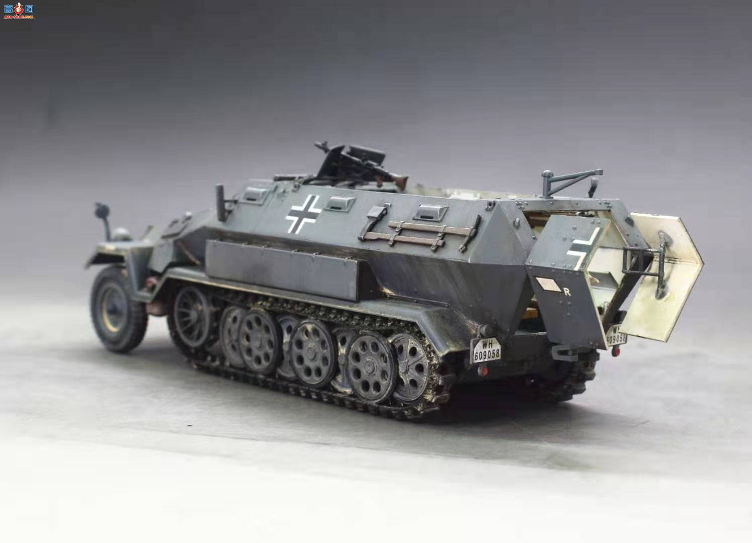 ICM �¹� Sd.Kfz.251 1/1 Ausf.A ���Ĵ���