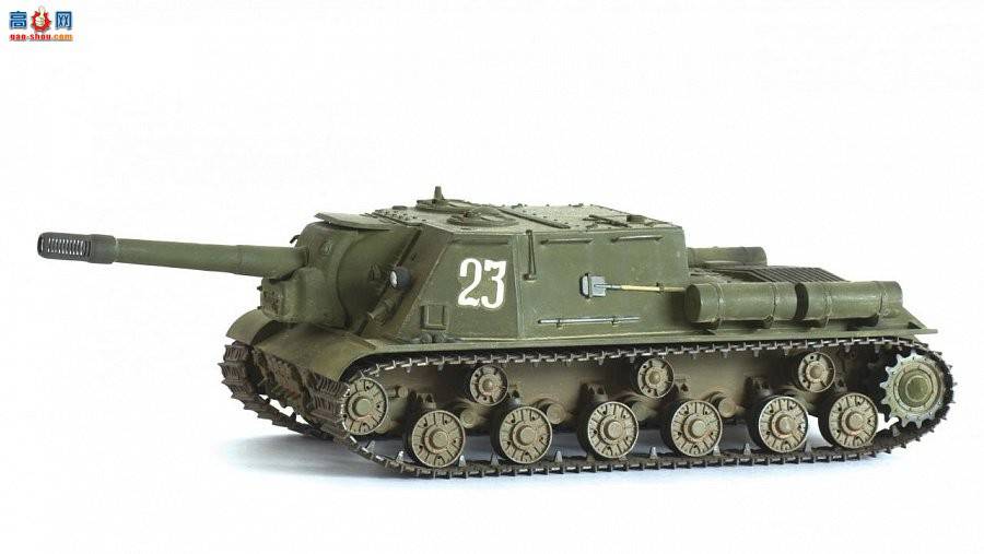   3532 л ISU-152