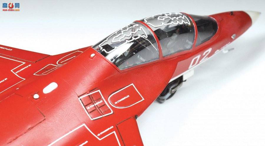 ���� 7316 ����˹�ؼ��ɻ�Yak-130