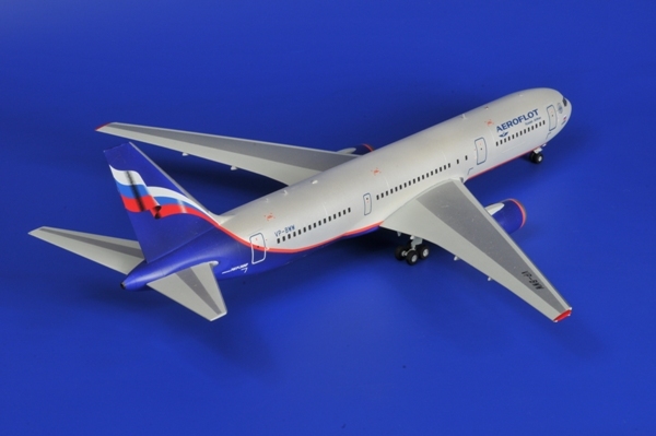 ���� 7005 ���÷ɻ�����767-300'
