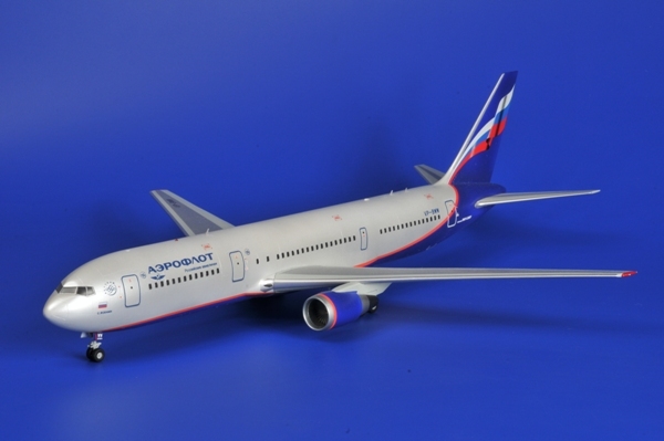 ���� 7005 ���÷ɻ�����767-300'