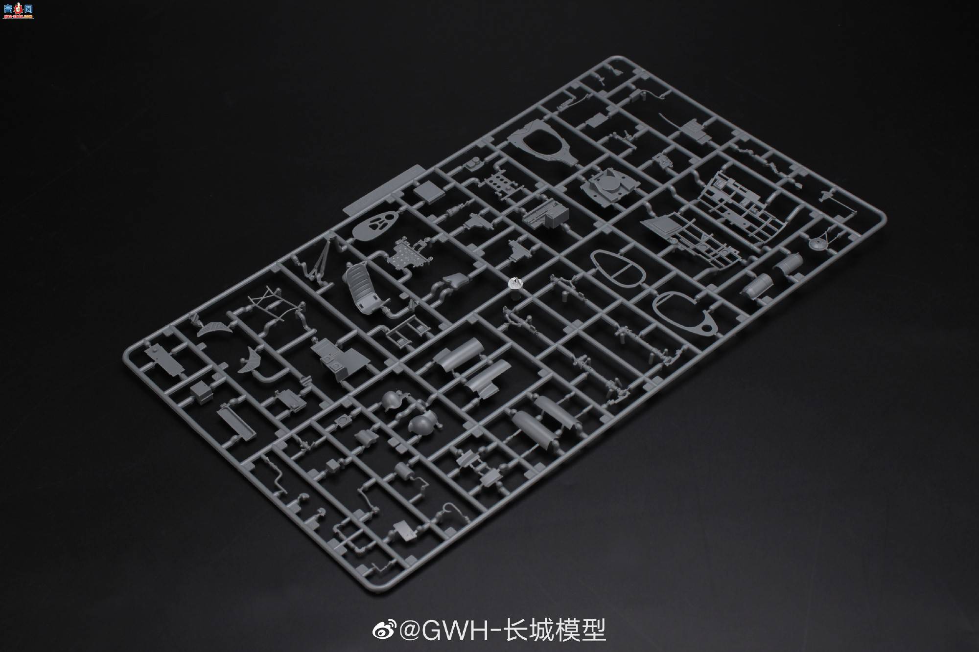 ��������Ʒ��L3201 1/32 �ܵ�˹����81-A2ս�������ɻ��ӡ�