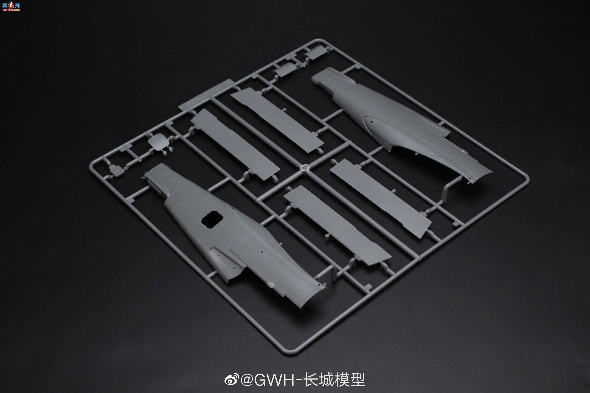 ��������Ʒ��L3201 1/32 �ܵ�˹����81-A2ս�������ɻ��ӡ�