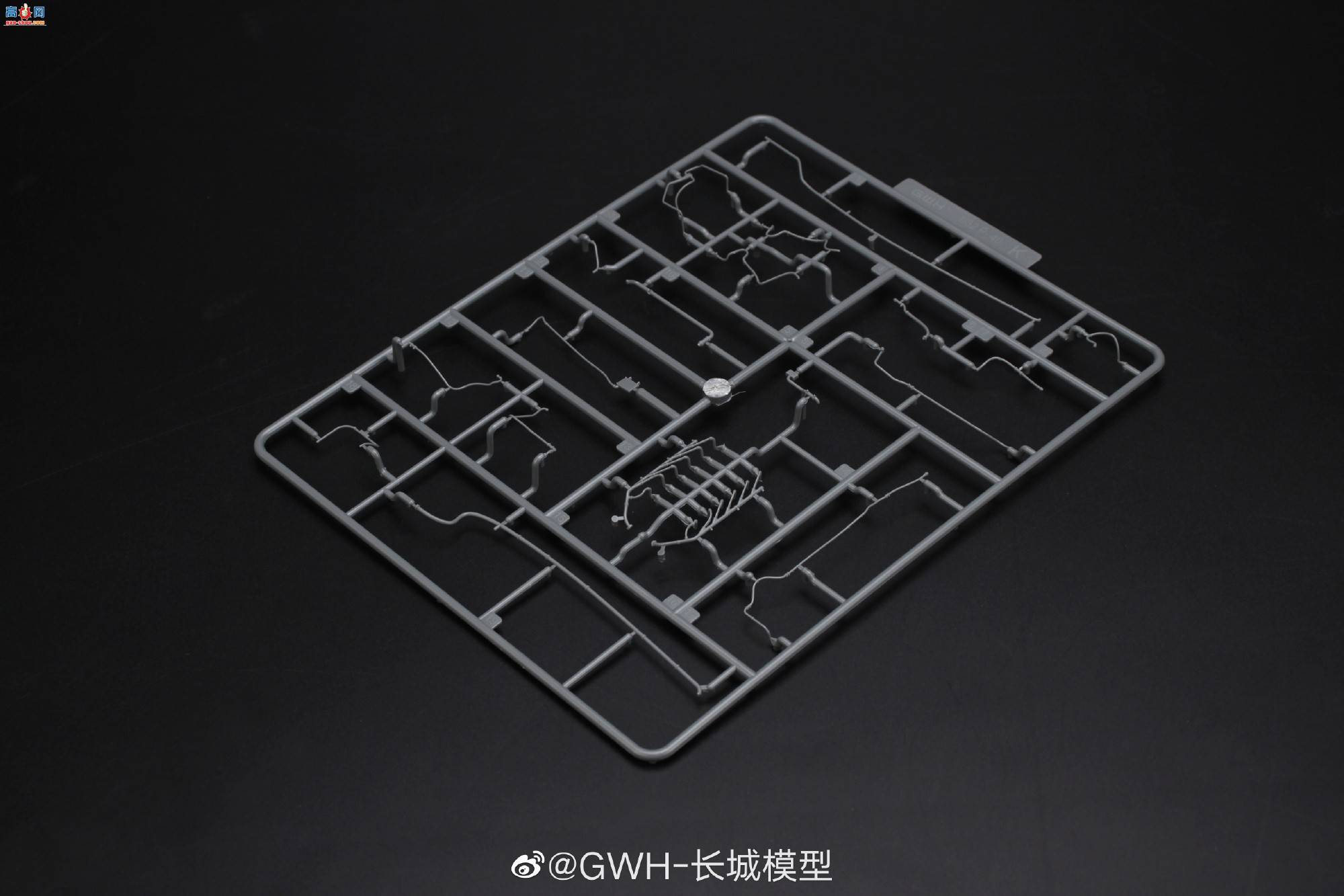 ��������Ʒ��L3201 1/32 �ܵ�˹����81-A2ս�������ɻ��ӡ�