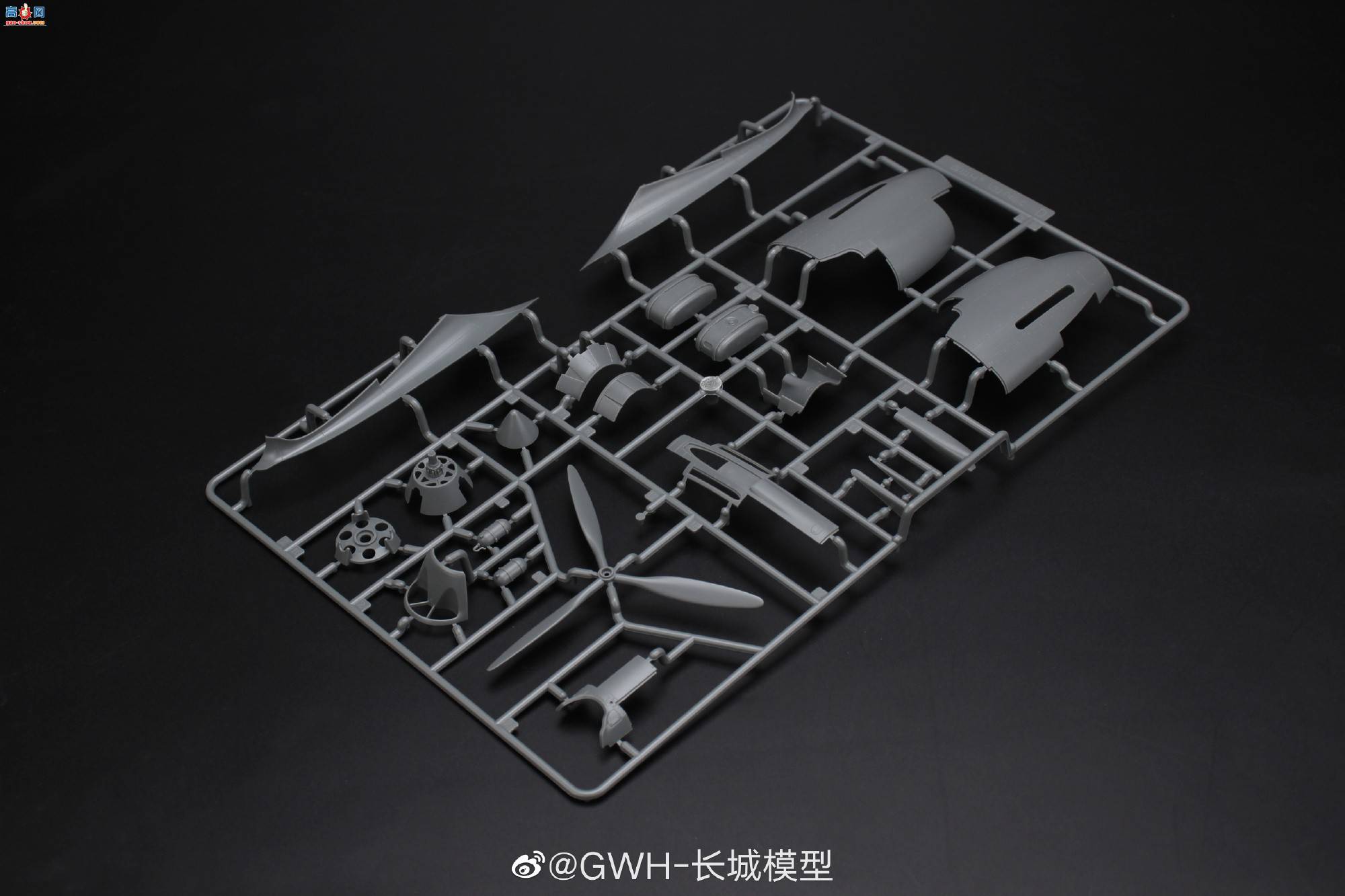 ��������Ʒ��L3201 1/32 �ܵ�˹����81-A2ս�������ɻ��ӡ�