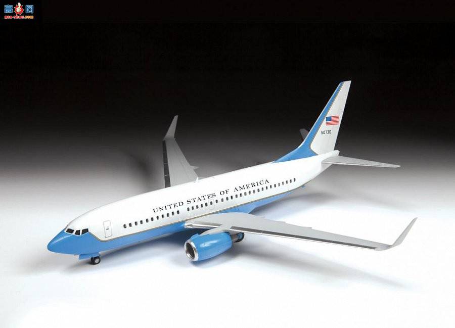  7027 ͻ737-700/C-40B