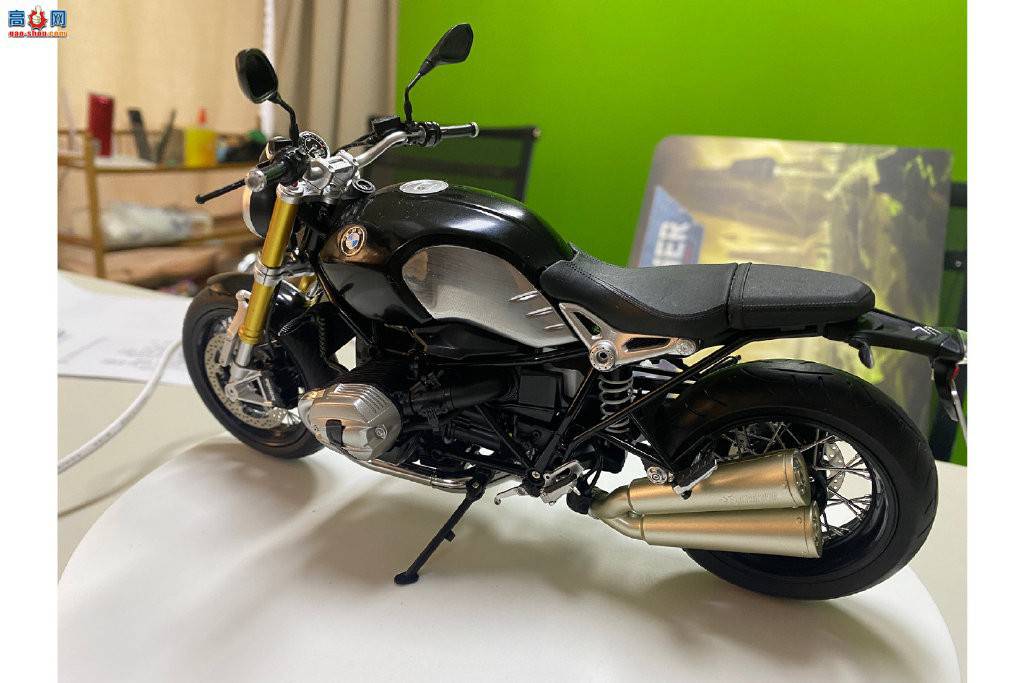 MENGE-óھ BMW R nineT