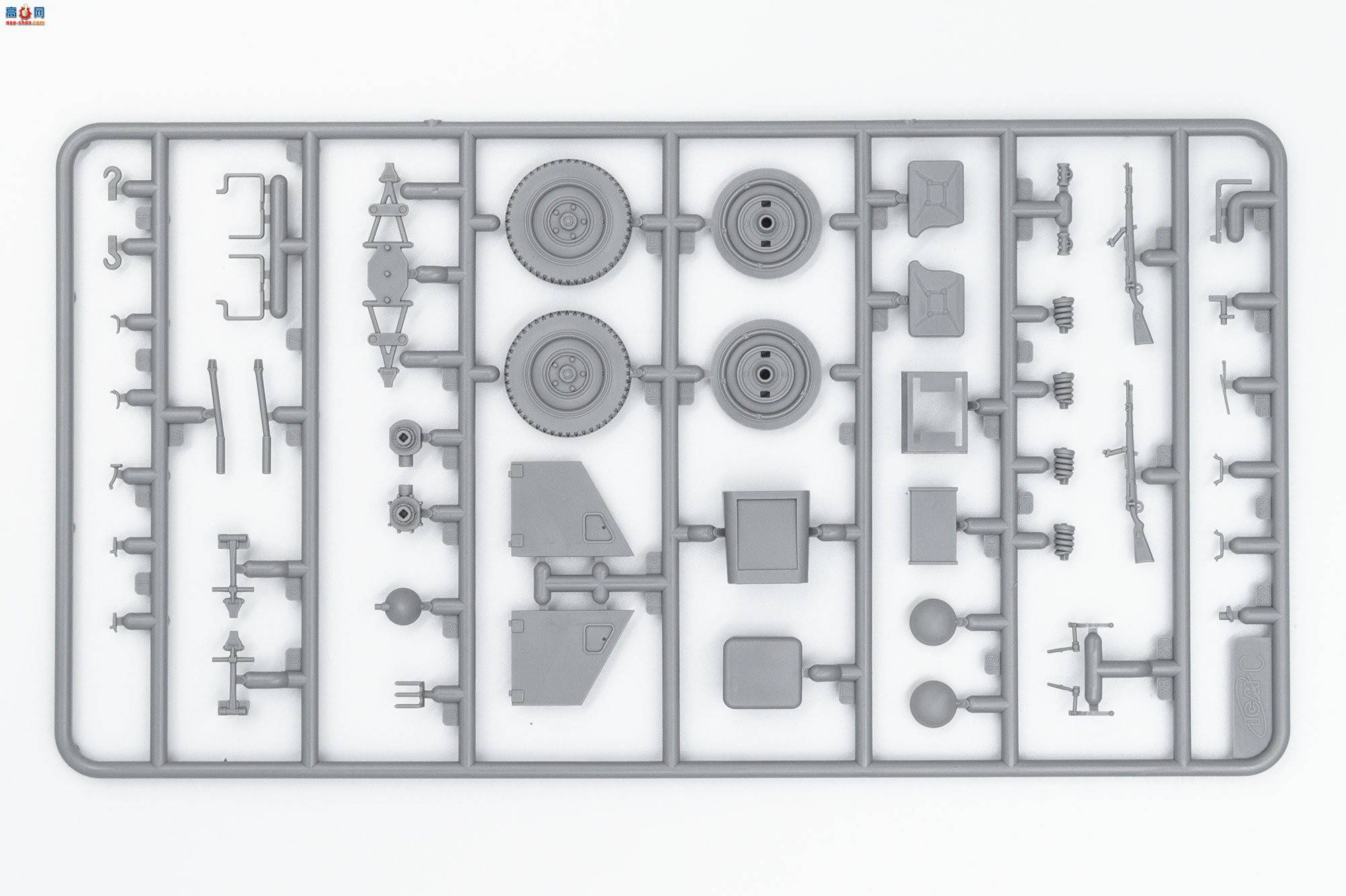 ICM 35582 le.gl.Einheitz-Pkw Kfz.1���� ��ս�¹�������Ա��