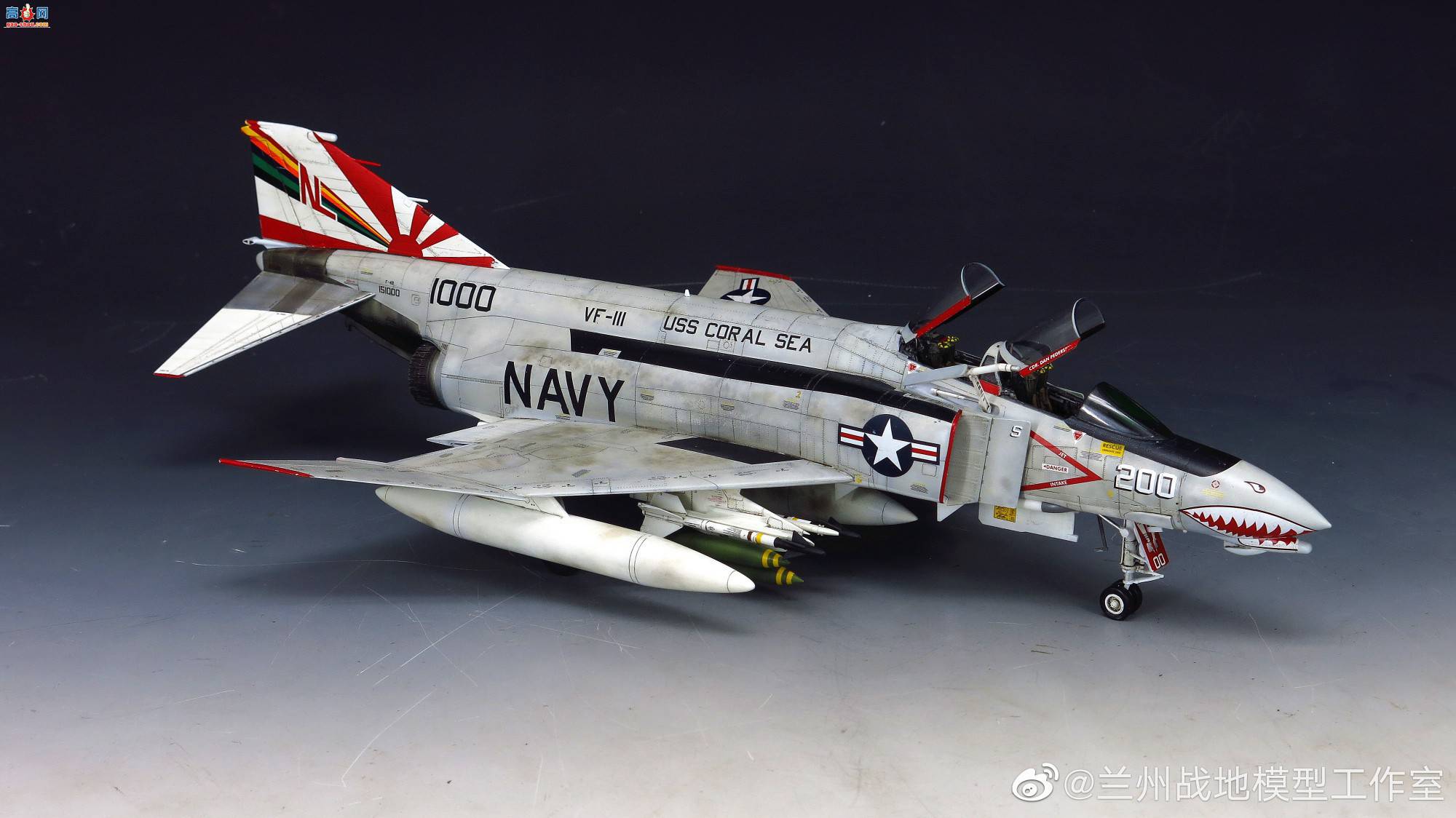 սģ͡F-4B