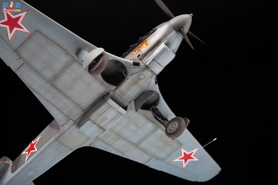  ս 4815 սYak-9D