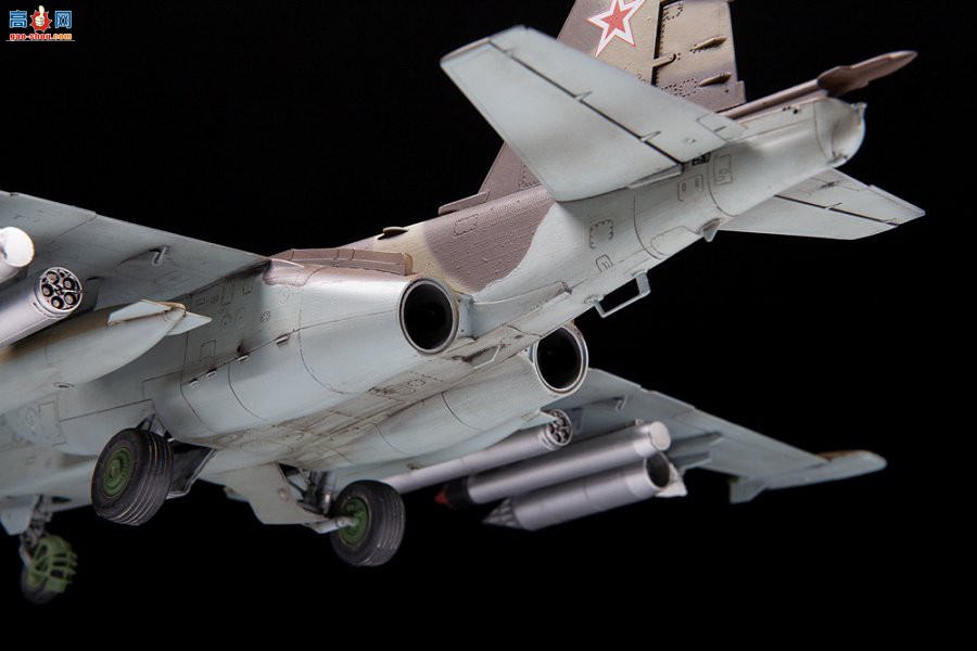  ս 4807 Su-25