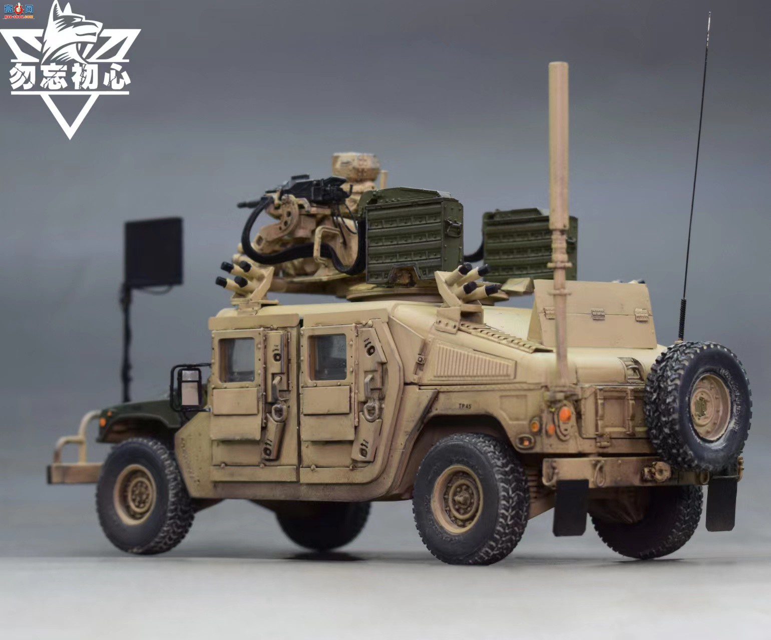 Ʒ |  1/35  M1114HAװս