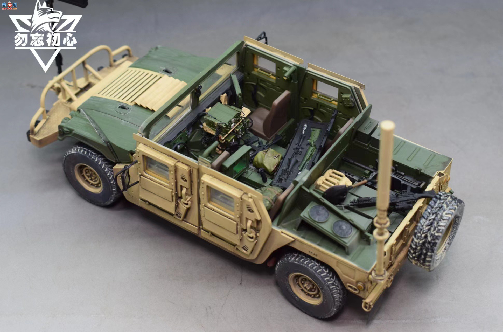 Ʒ |  1/35  M1114HAװս