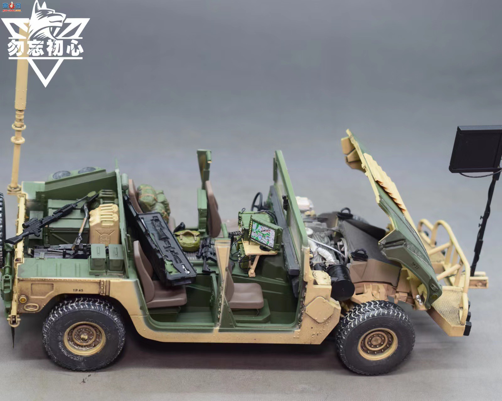 Ʒ |  1/35  M1114HAװս
