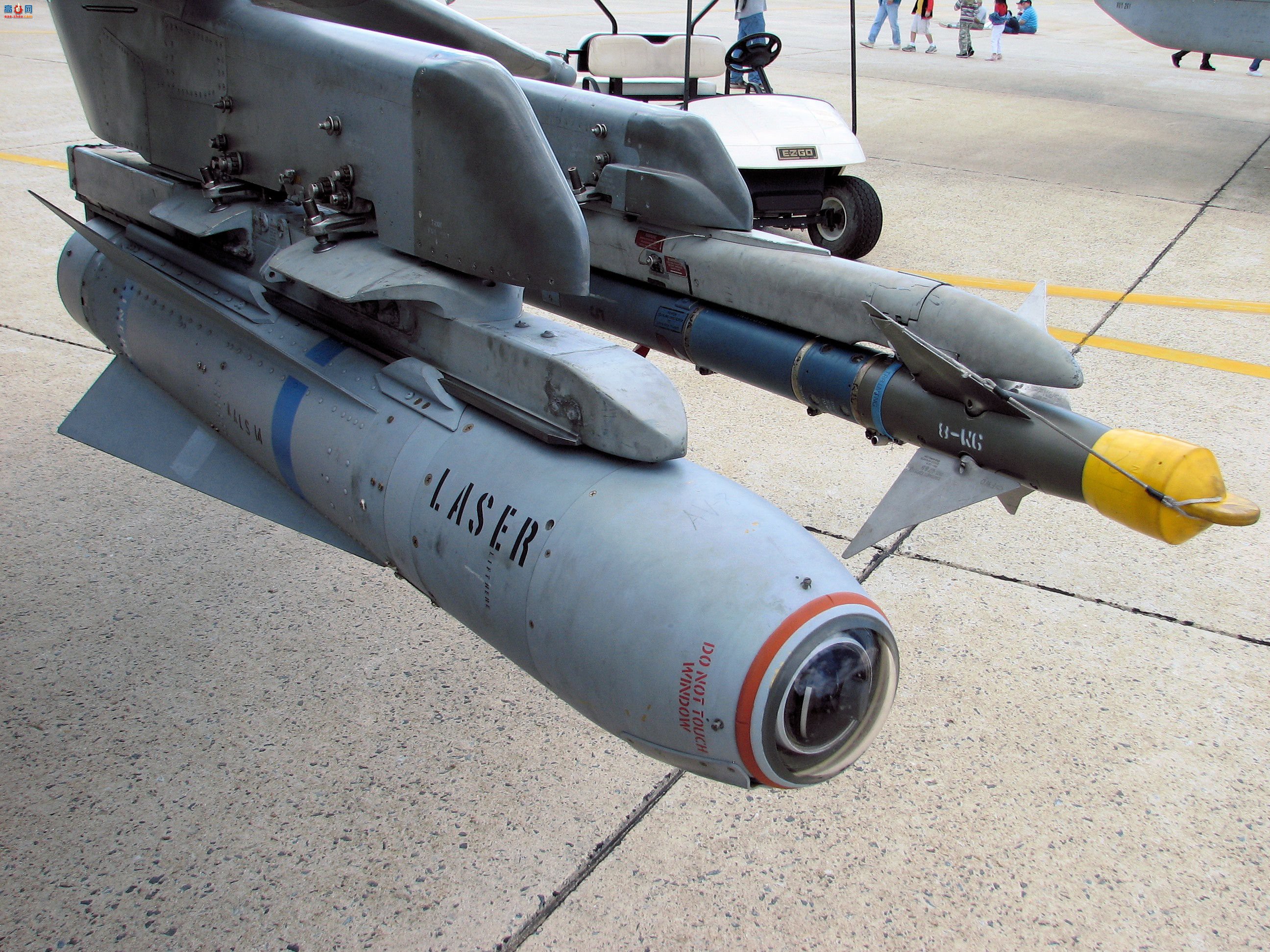 Ӣ ս���� AV-8B ��ʽII Walk Around