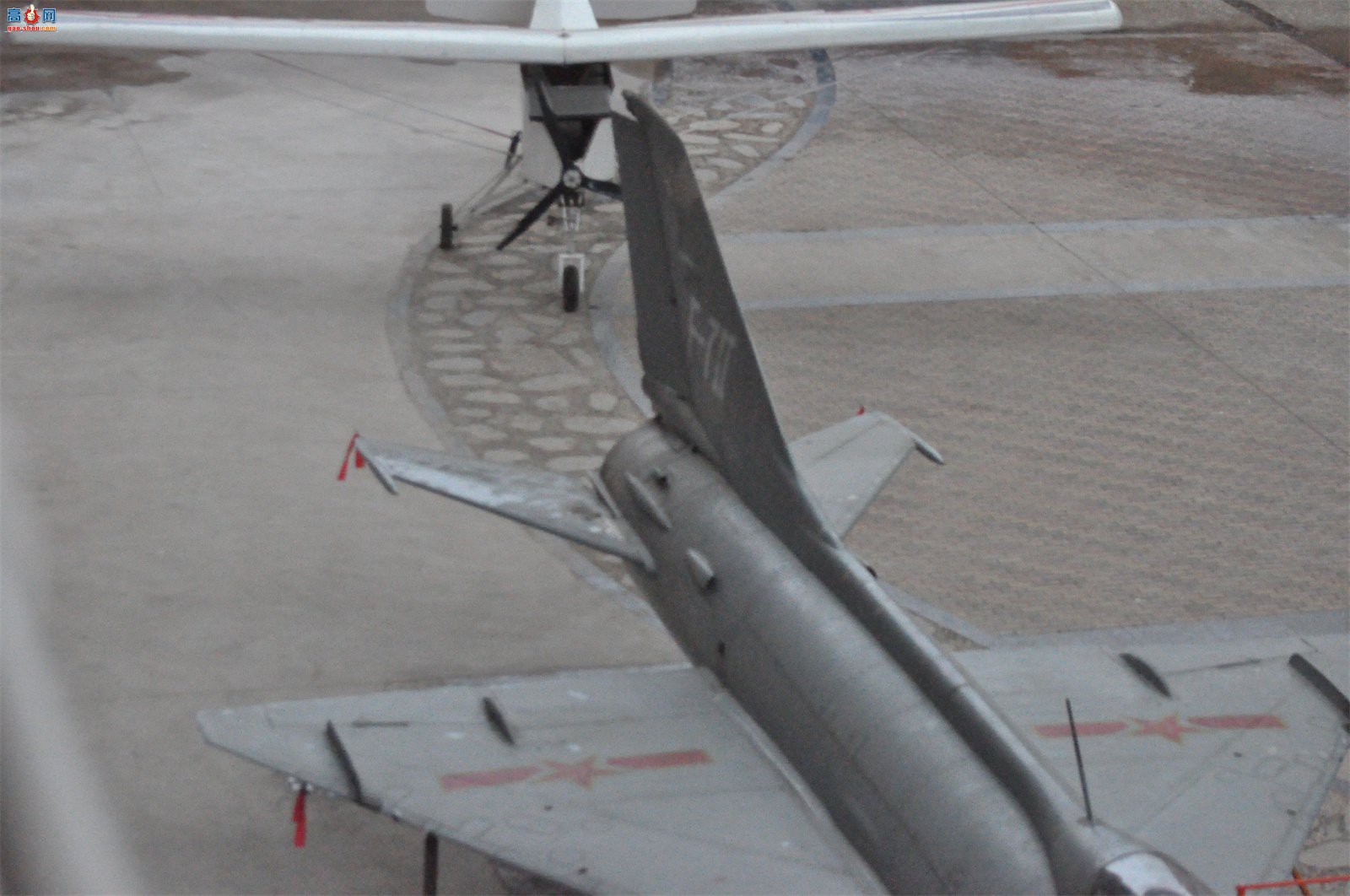 й ɷ 7II J-7II սԭ