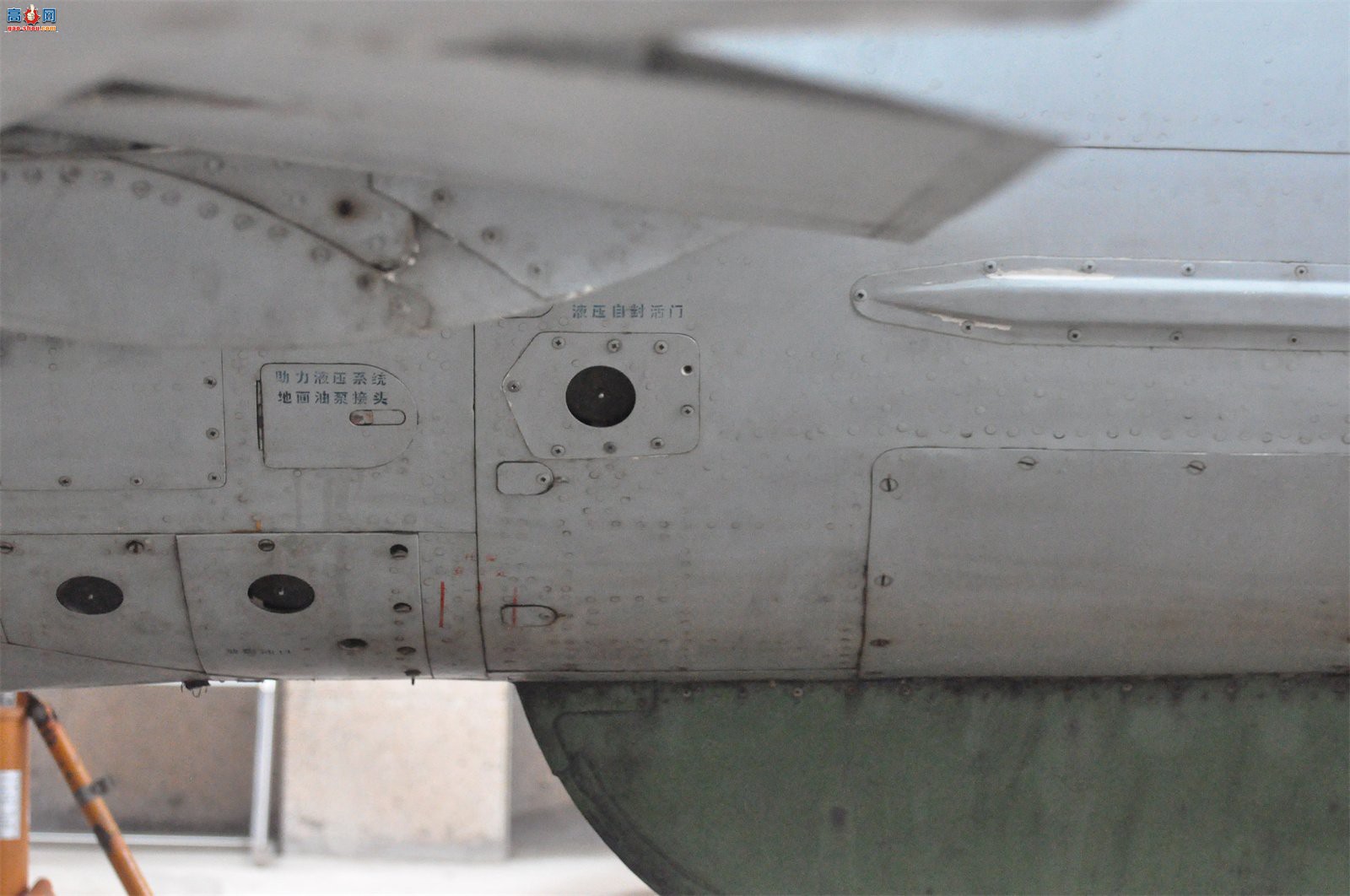 й ɷ 7II J-7II սԭ