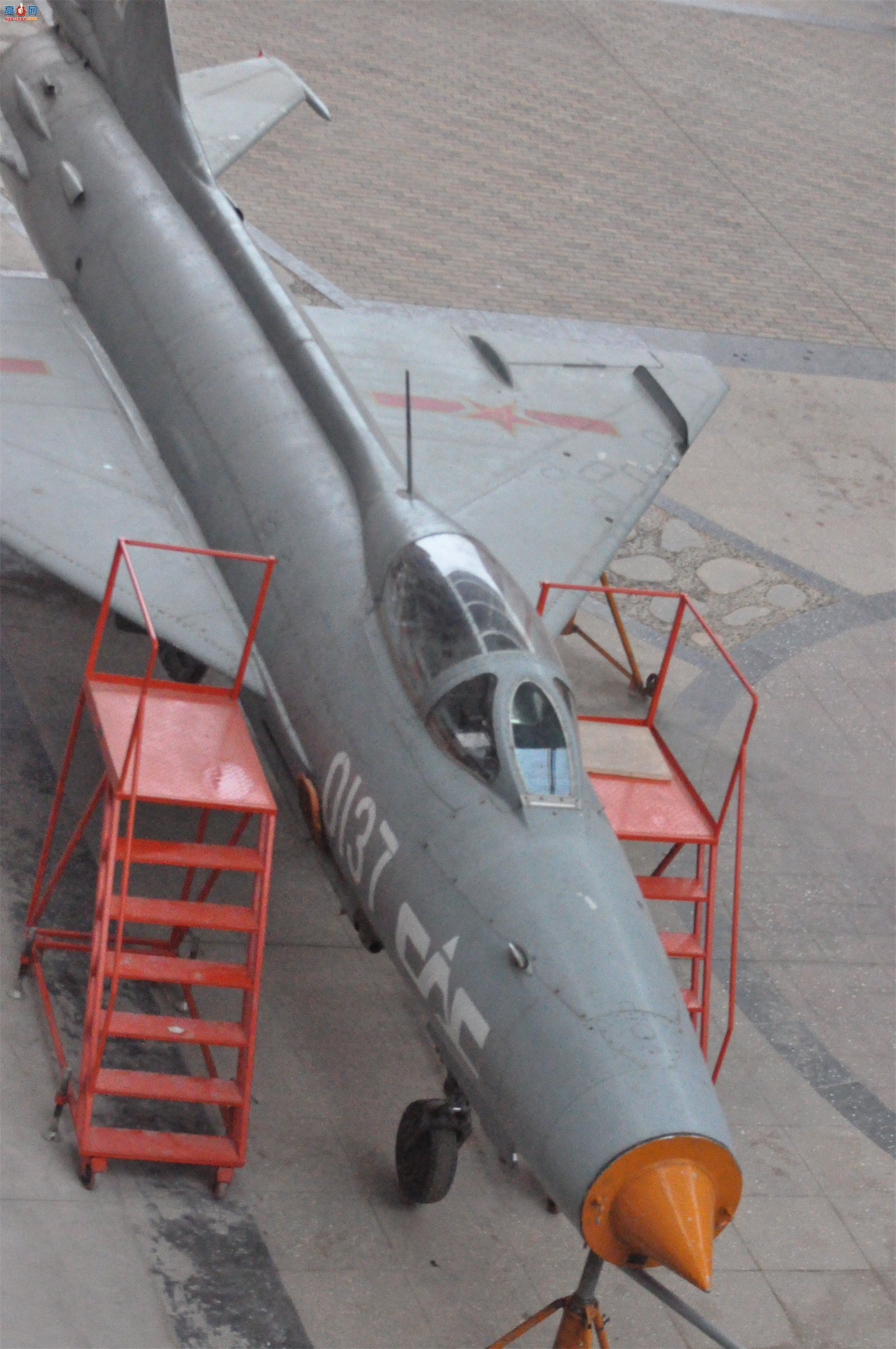 й ɷ 7II J-7II սԭ