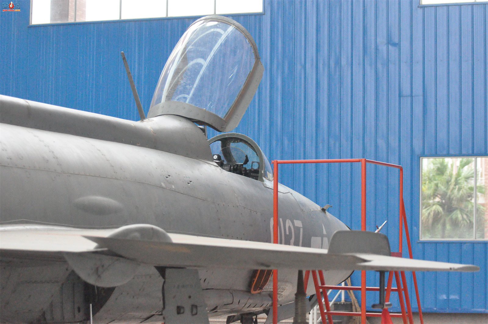 й ɷ 7II J-7II սԭ