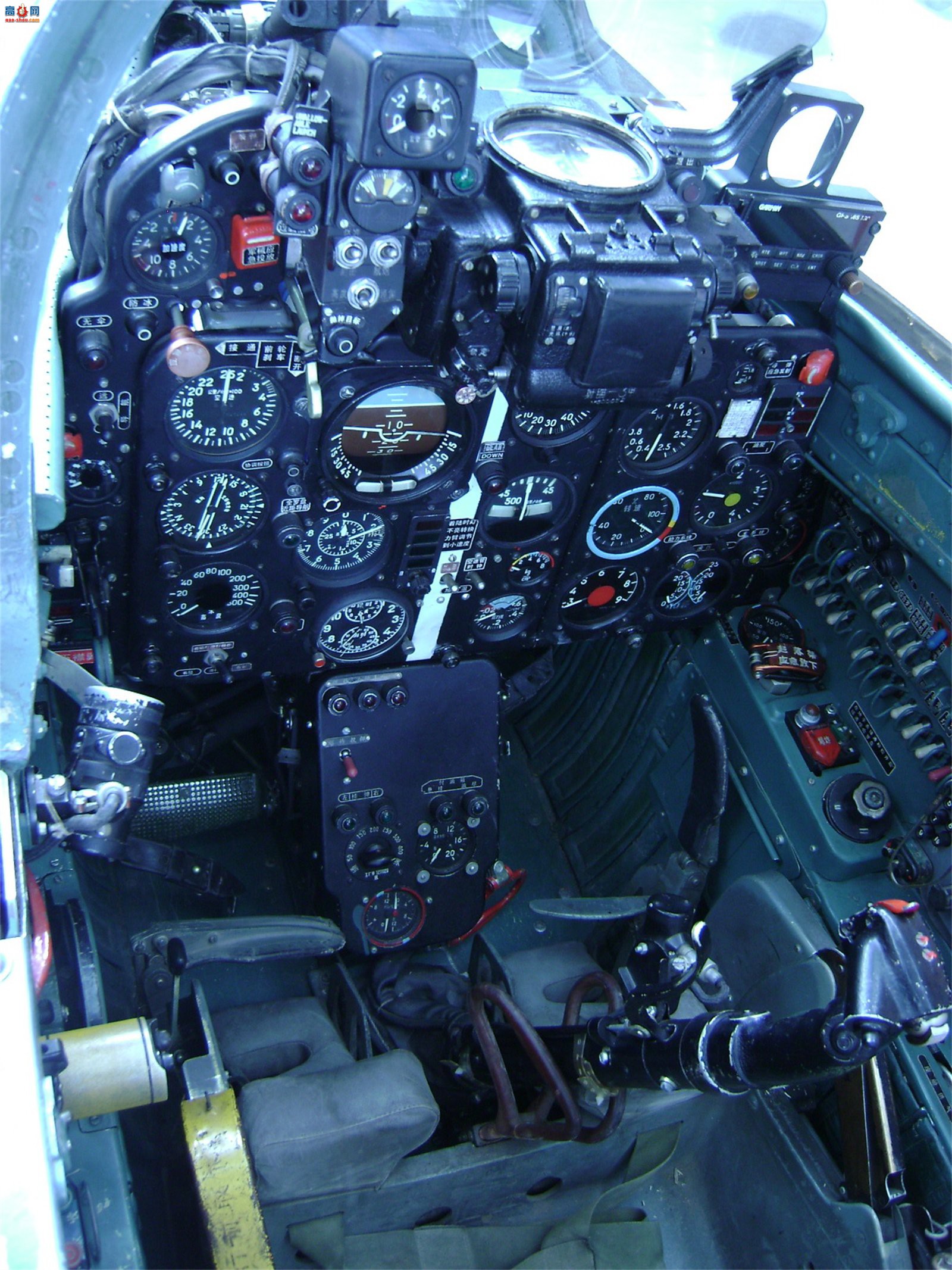 й ɷ 7II J-7II սԭ