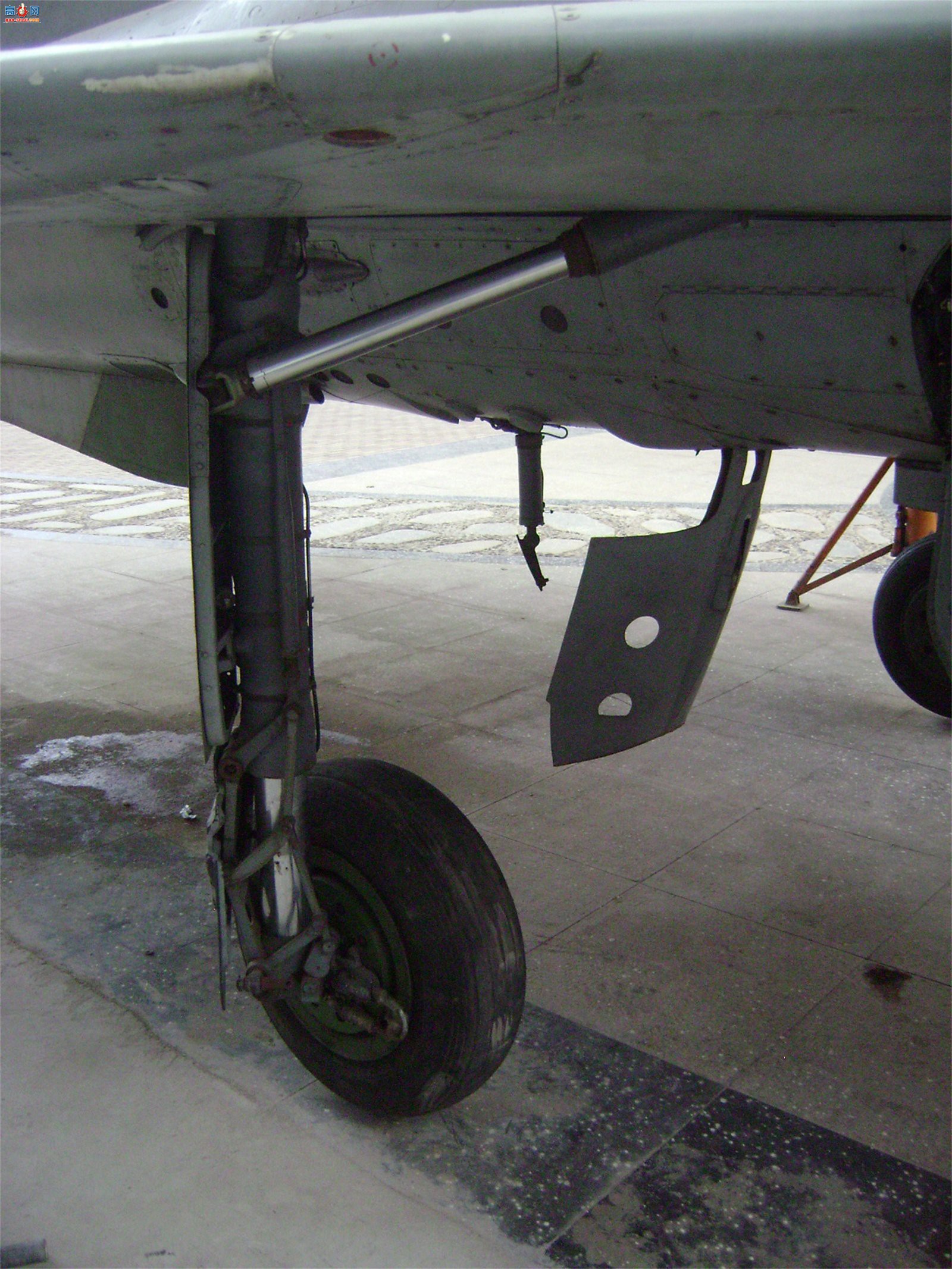 й ɷ 7II J-7II սԭ