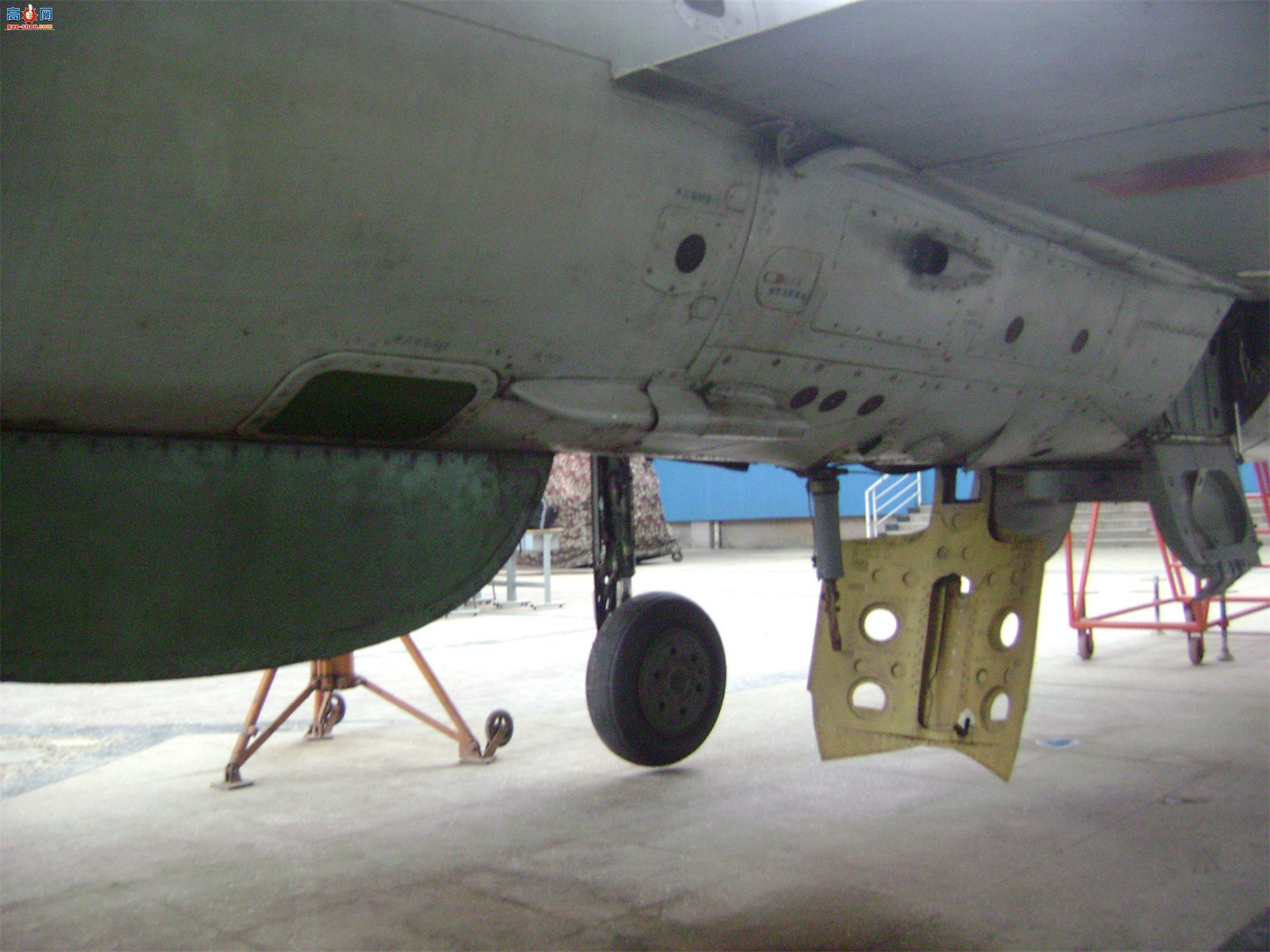 й ɷ 7II J-7II սԭ