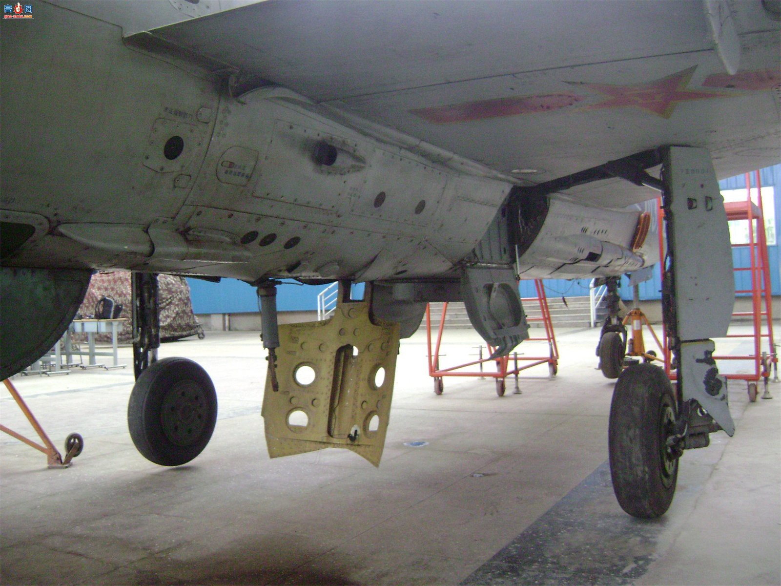 й ɷ 7II J-7II սԭ