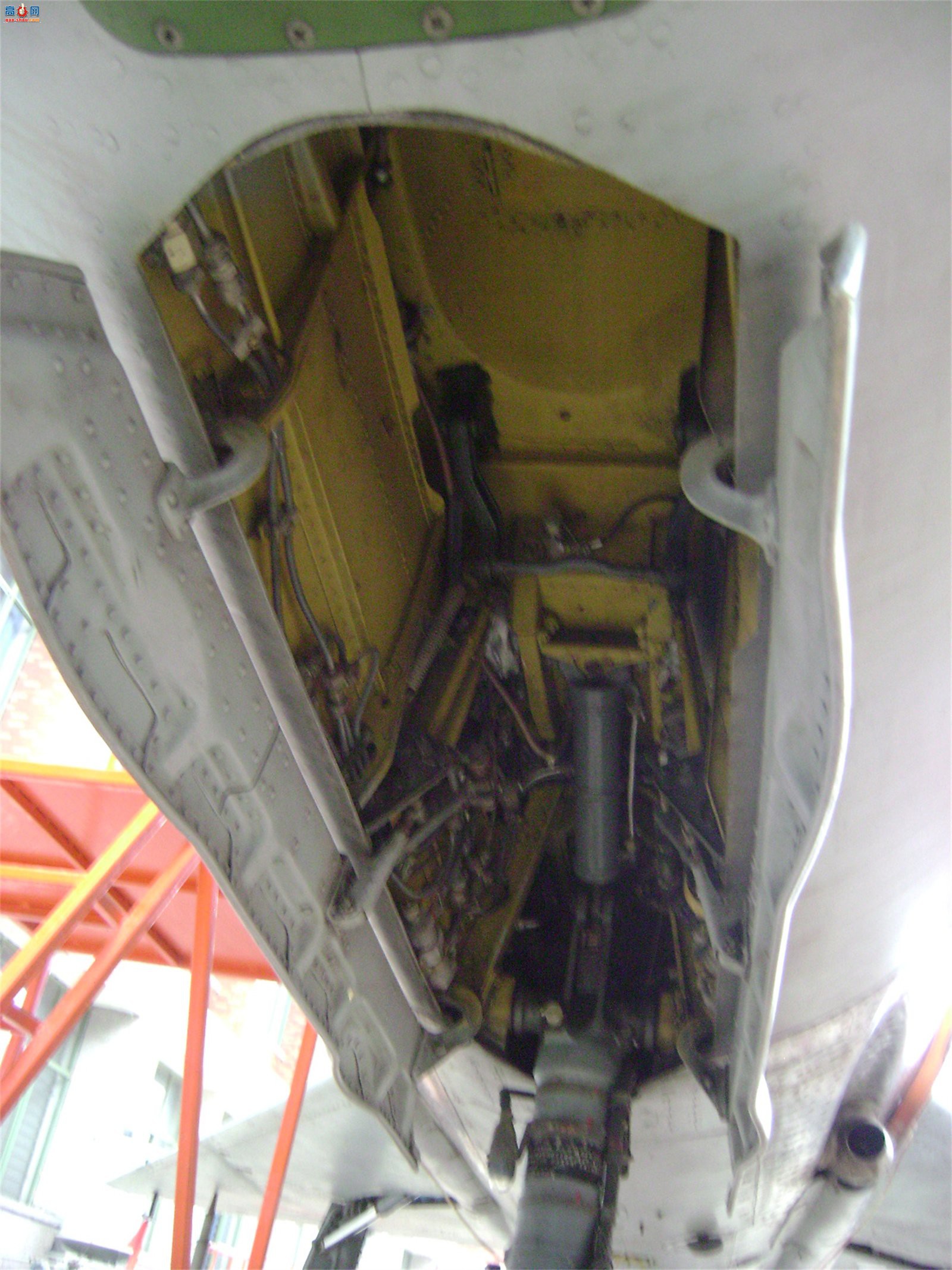 й ɷ 7II J-7II սԭ