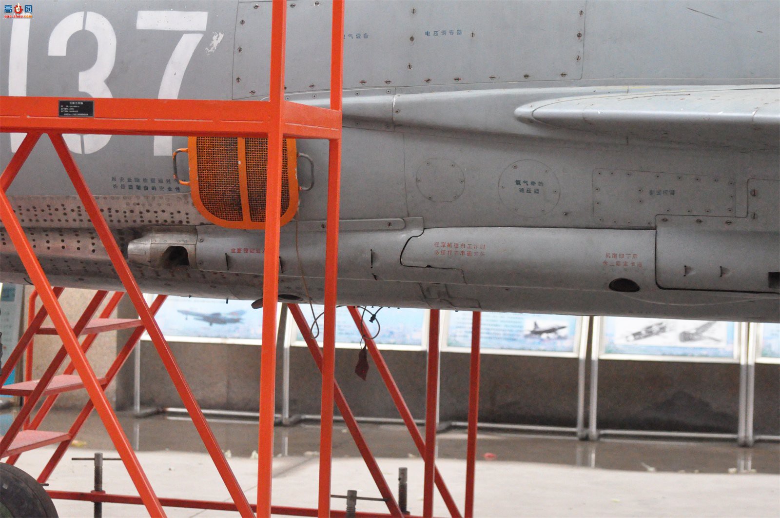 й ɷ 7II J-7II սԭ