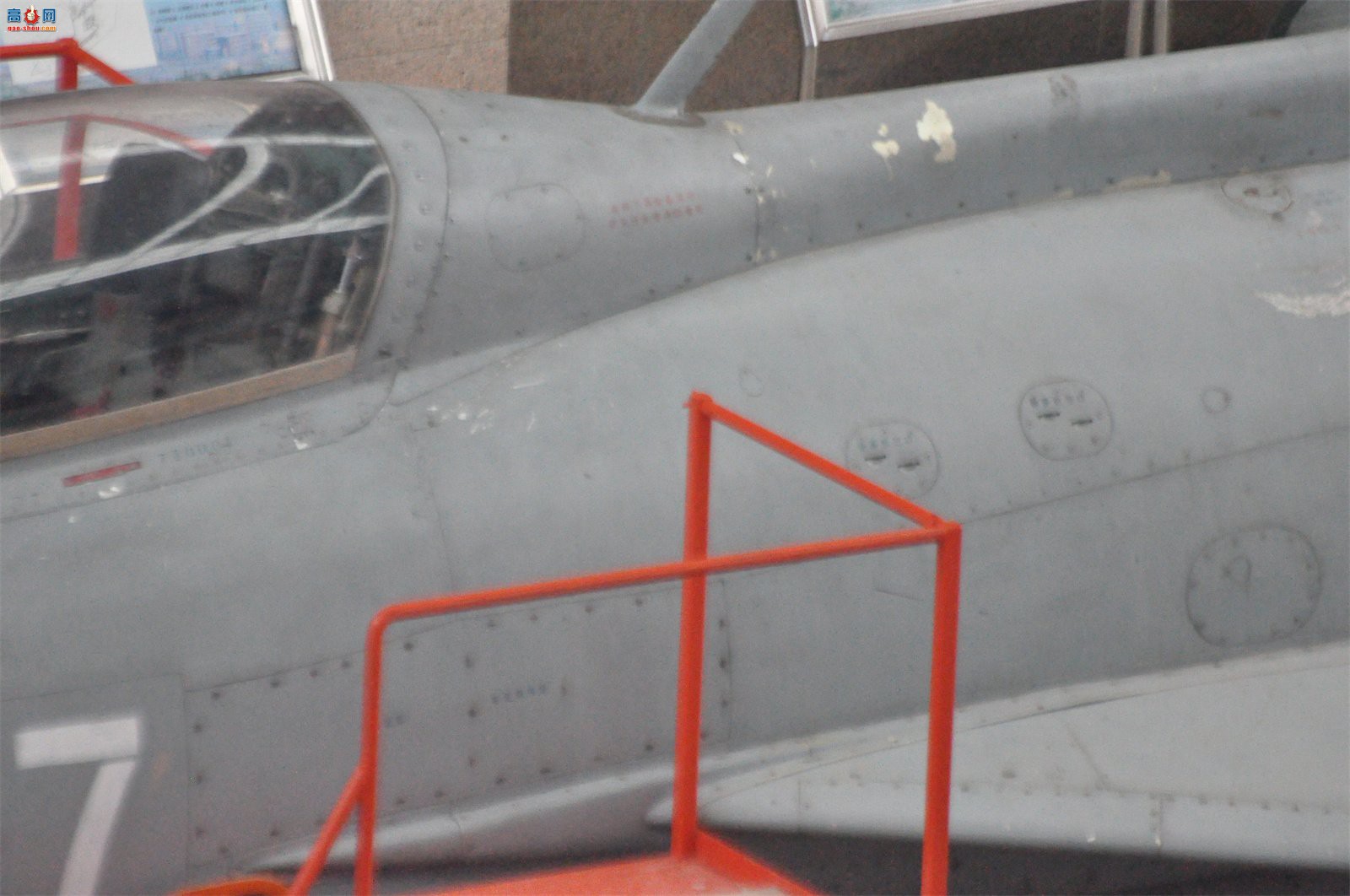 й ɷ 7II J-7II սԭ