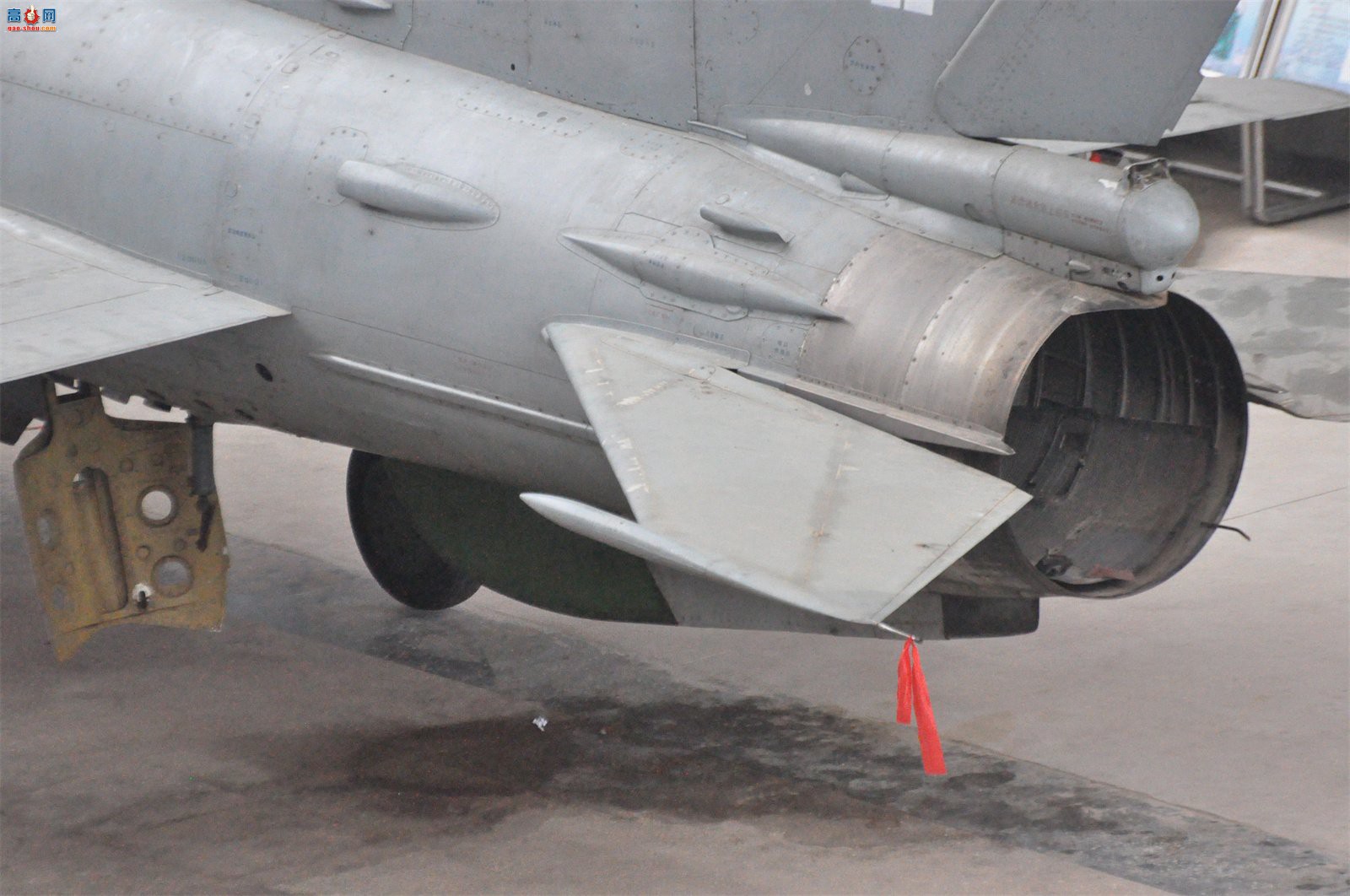 й ɷ 7II J-7II սԭ