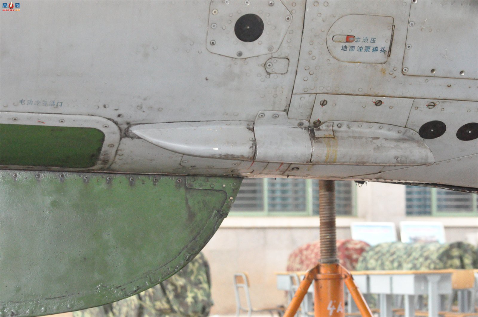 й ɷ 7II J-7II սԭ