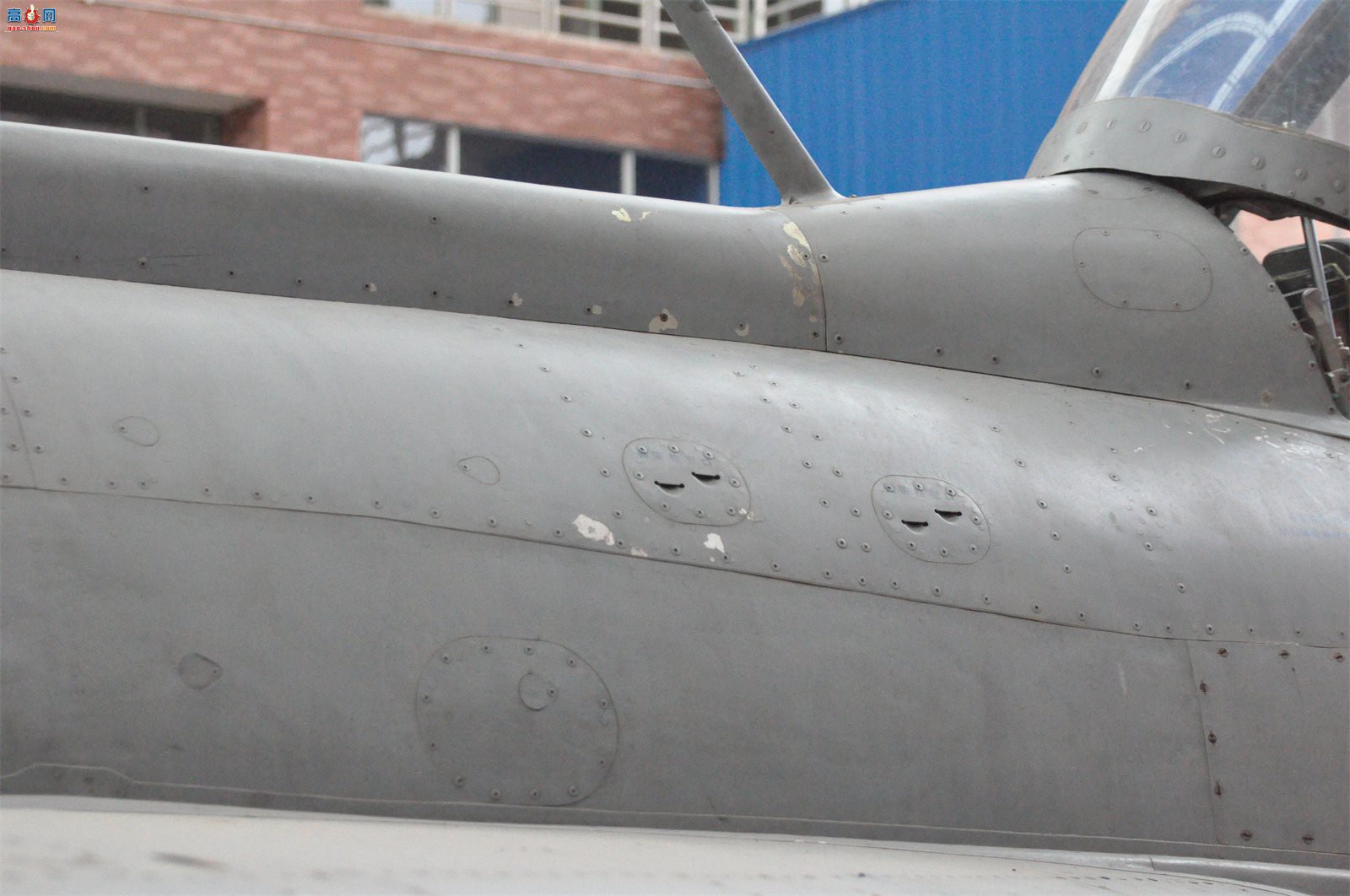 й ɷ 7II J-7II սԭ