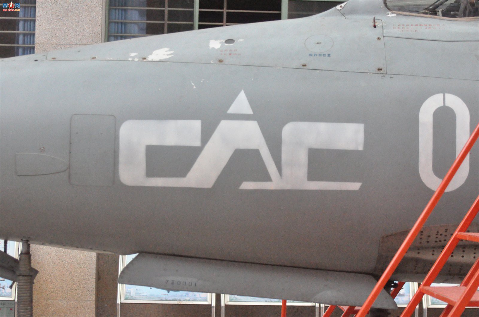 й ɷ 7II J-7II սԭ