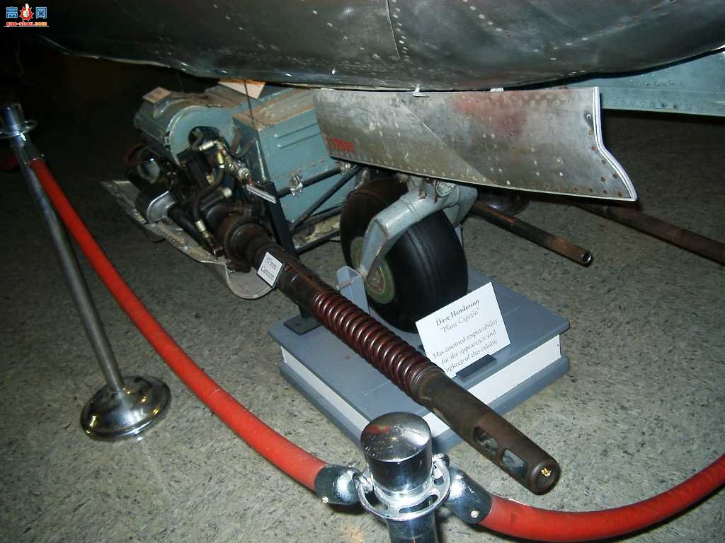 й ׸-ά MiG-15 ս