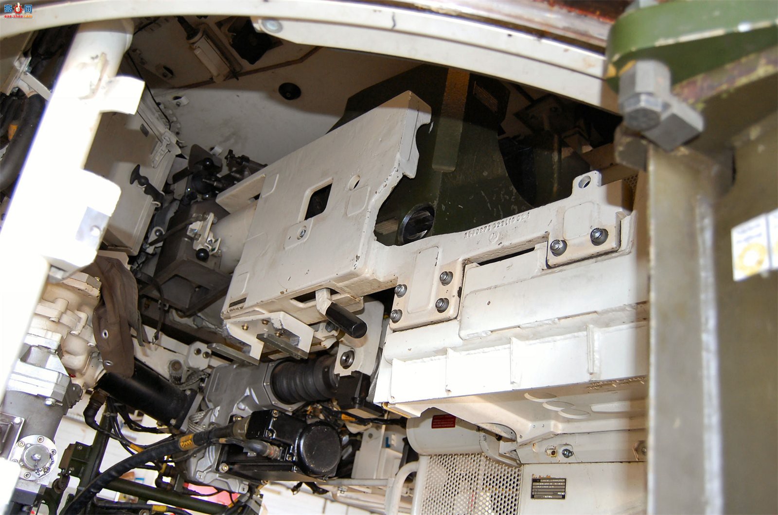  Leopard 2A6 (ڹ)ս̹