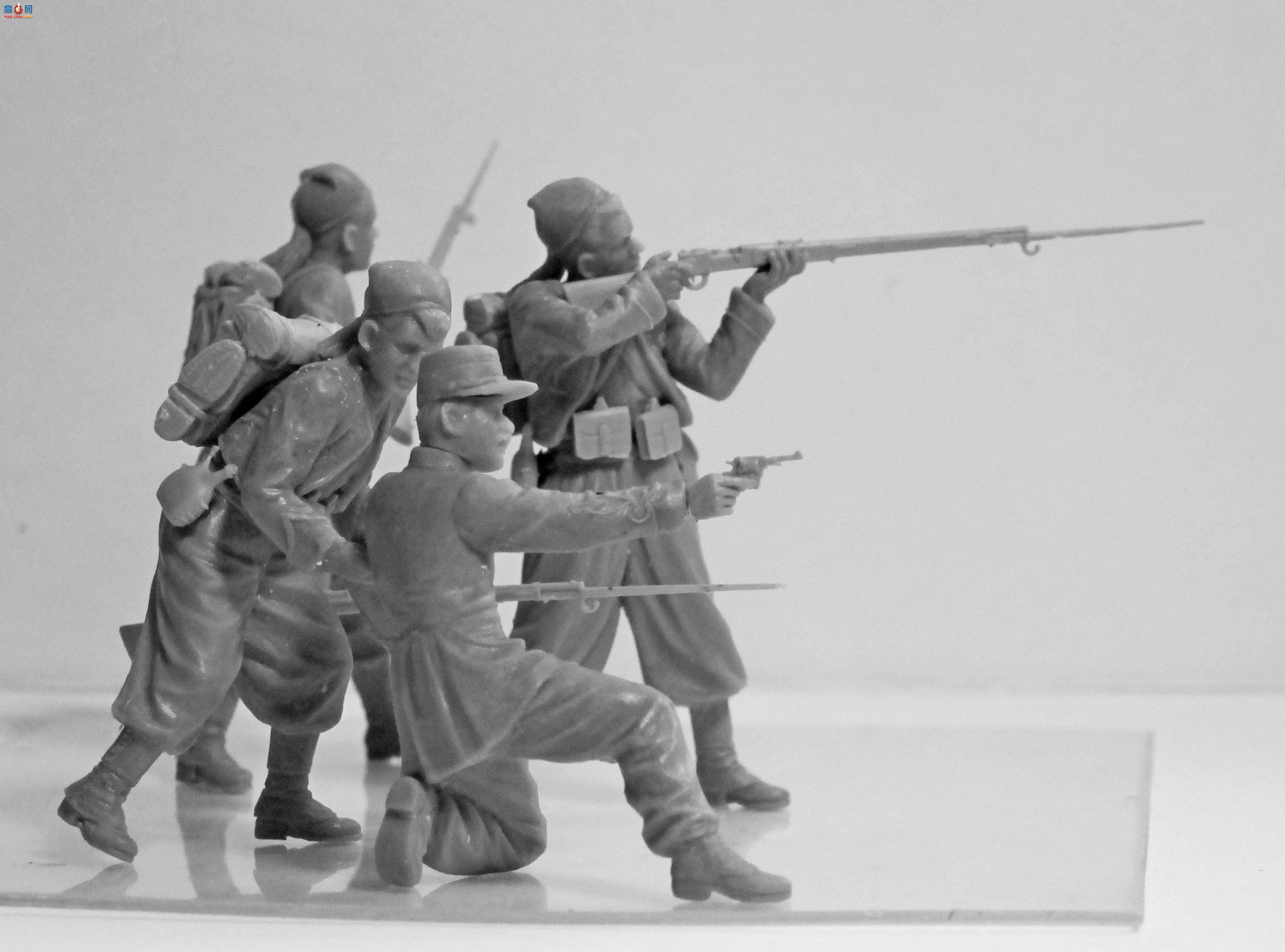 ICM  35701 Zouaves(1914)-