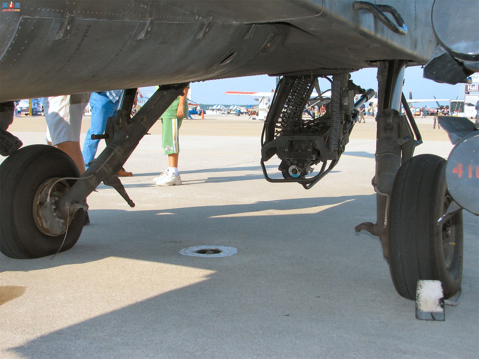  AH-64Aװֱ