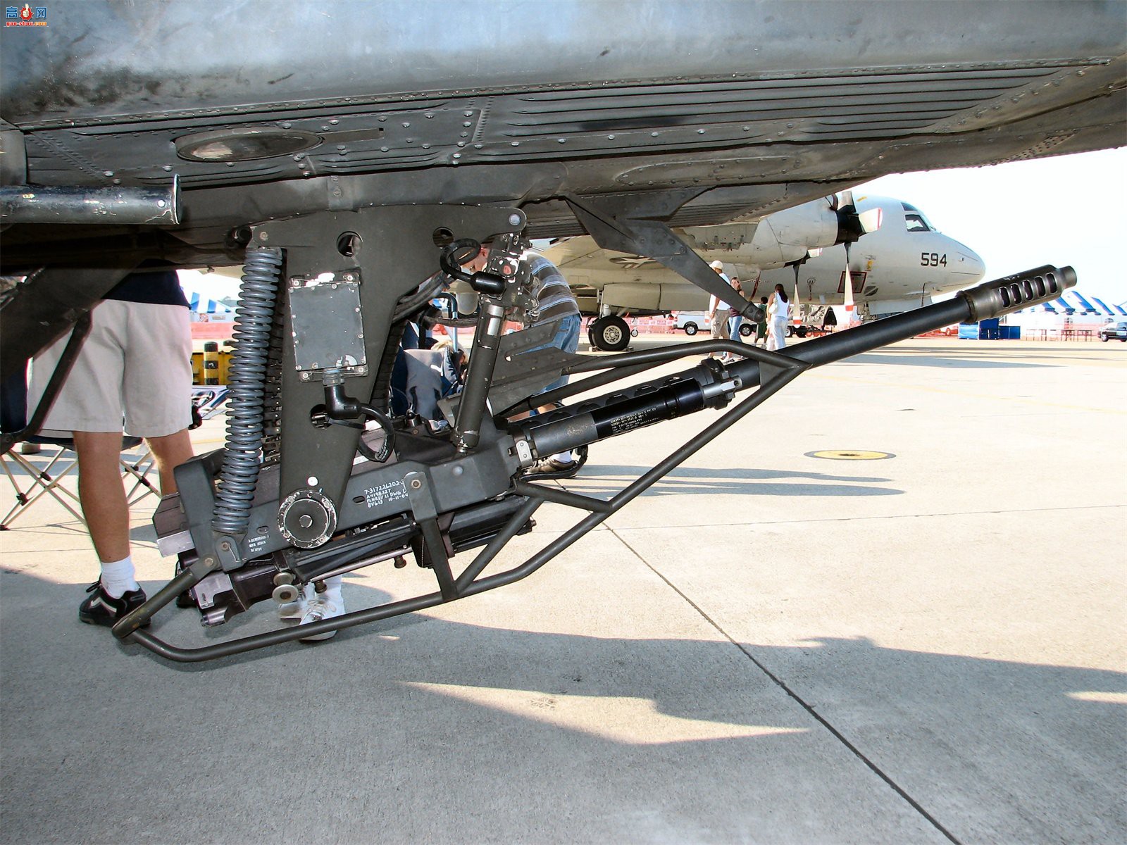  AH-64Aװֱ