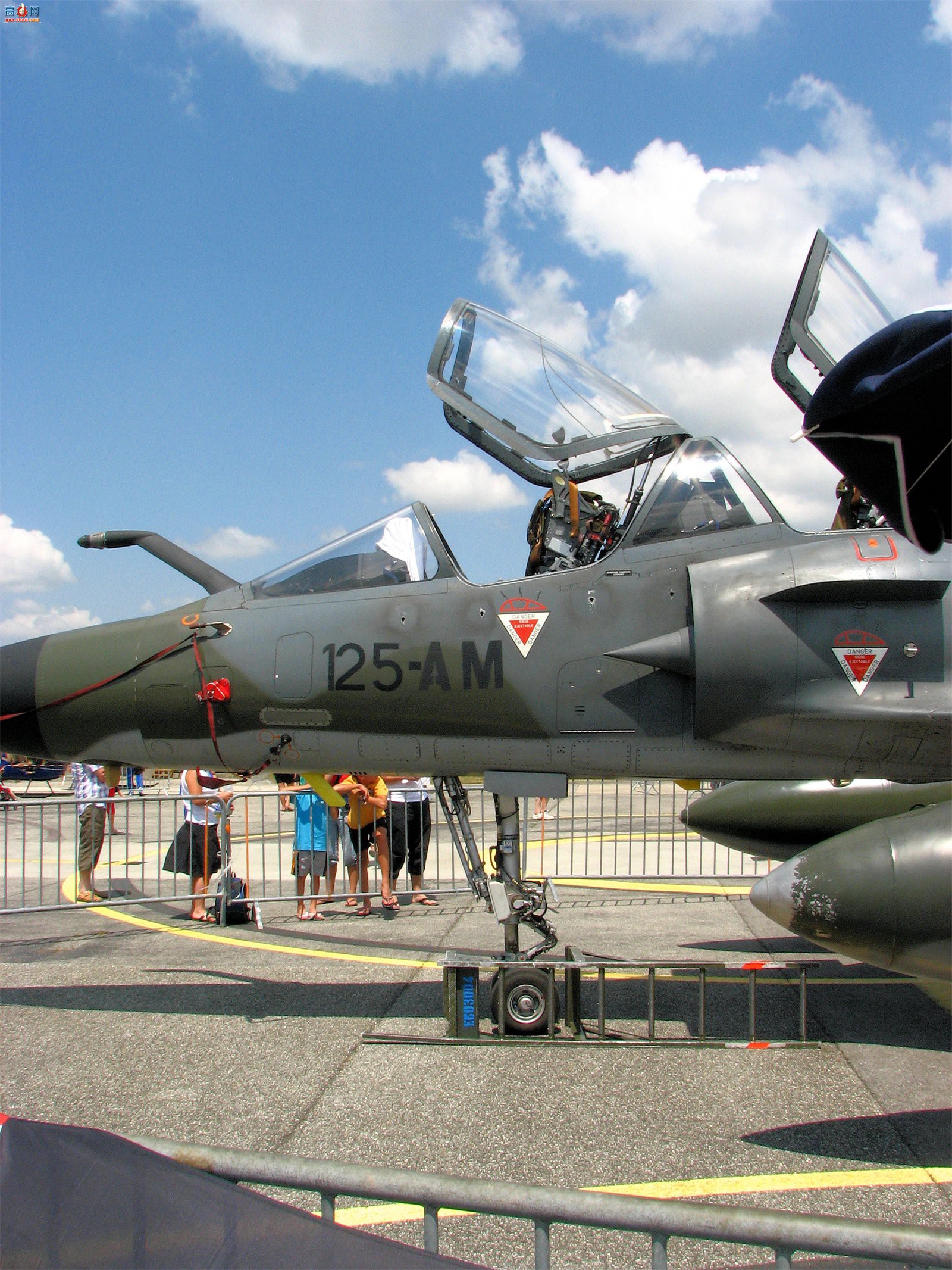�� ���� ��Ӱ2000N ս���� (125-AM)