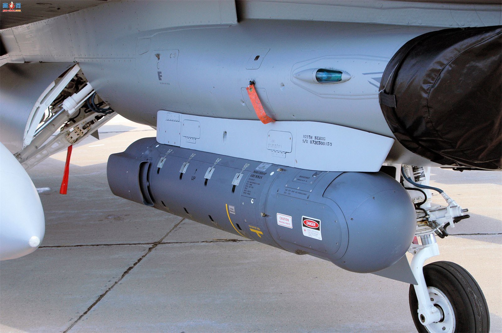 F-16C ս ս