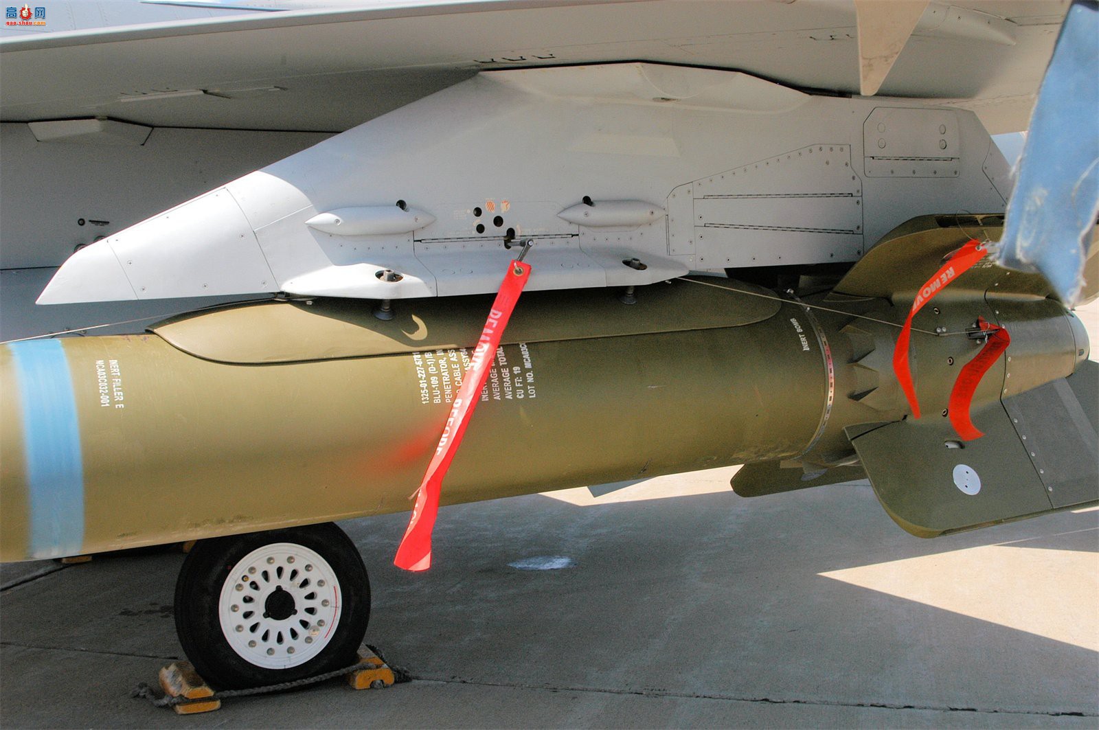  F-16C ս ս