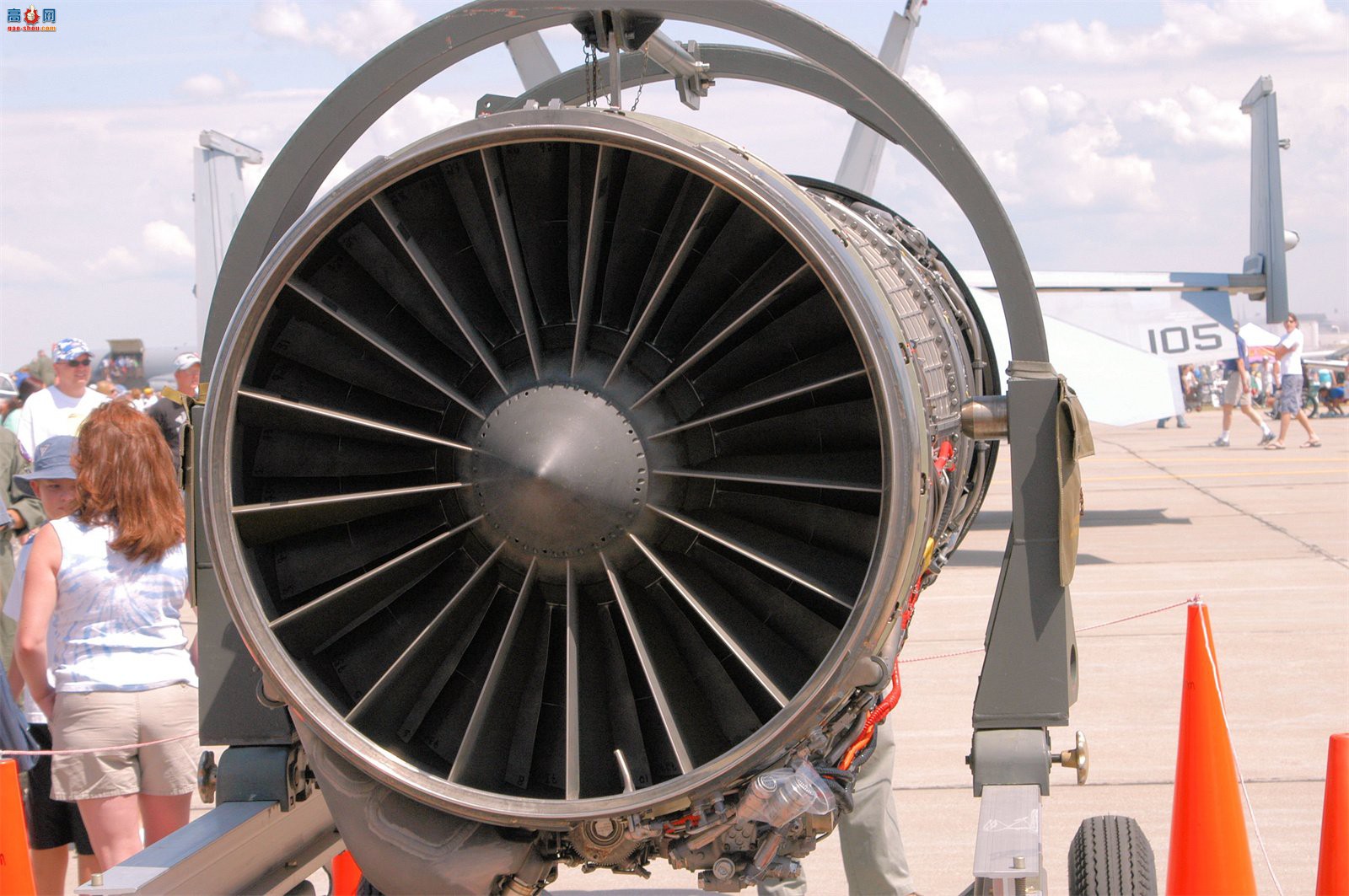  F110-GE-100 (F-16ս)