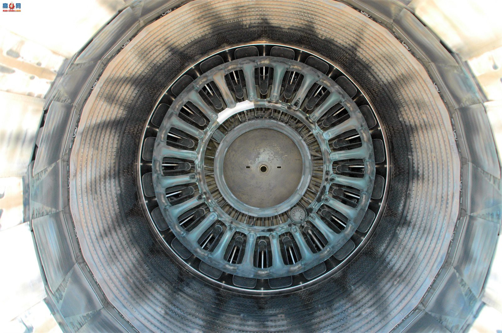  F110-GE-100 (F-16ս)