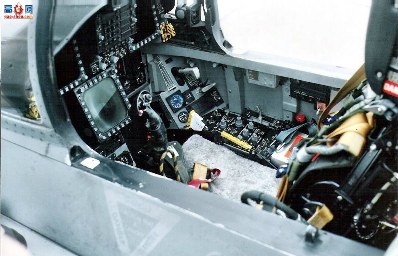  F/A-18B (A21-112)Ʒս