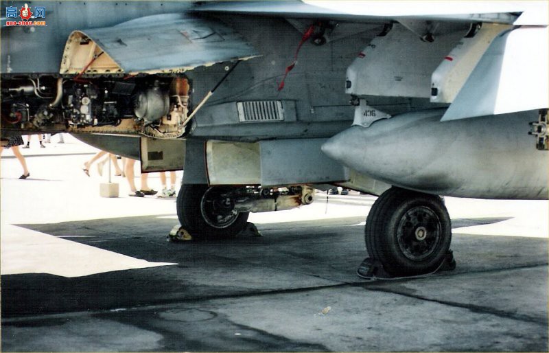  F/A-18B (A21-112)Ʒս