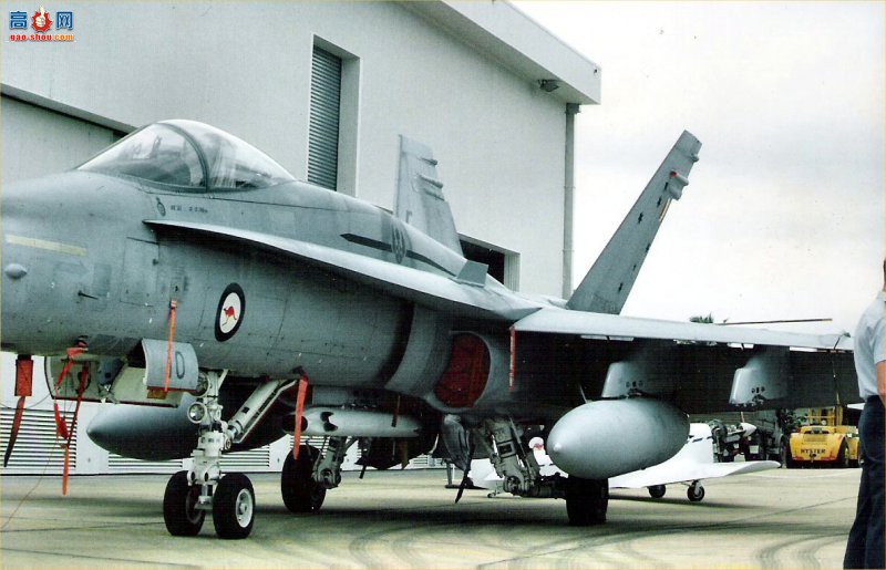  F/A-18B (A21-112)Ʒս