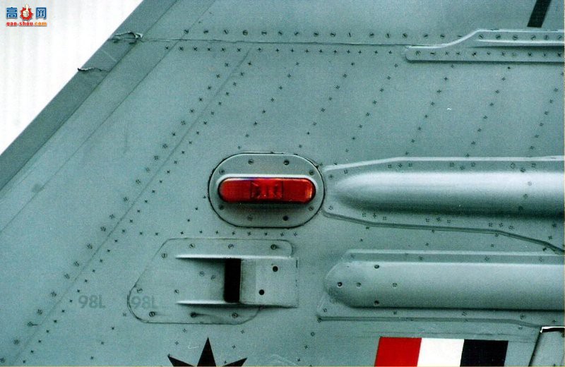  F/A-18B (A21-112)Ʒս